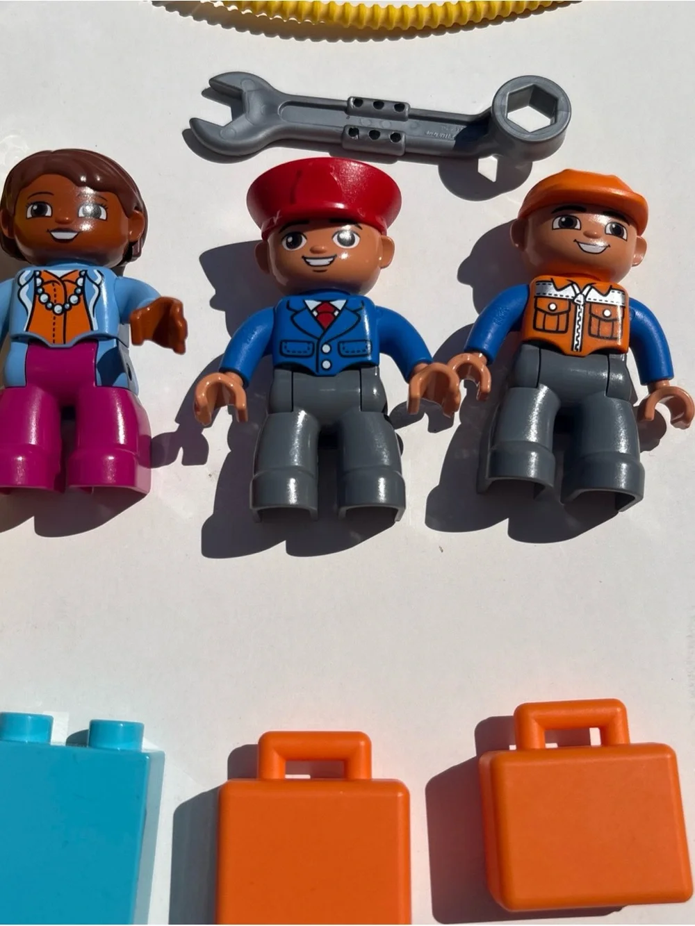Lego Duplo 10590 Airport 100% COMPLETE Town Preschool Building Airplane